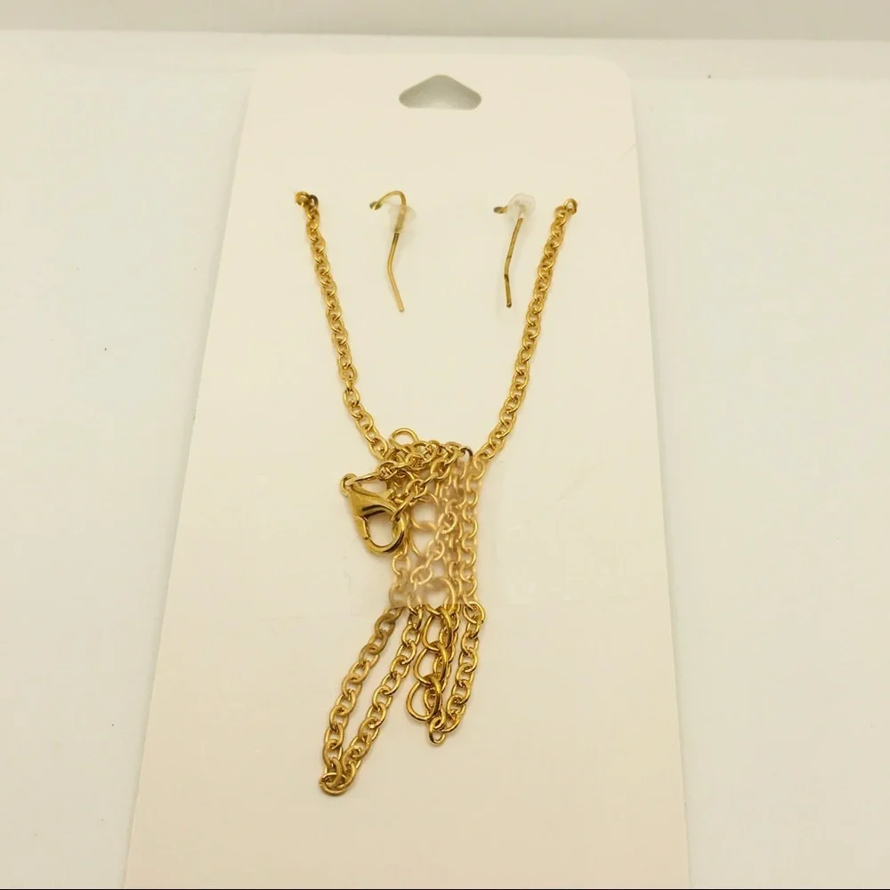 NECKLACE UNICORN & EARRINGS SET!! ADORABLE!